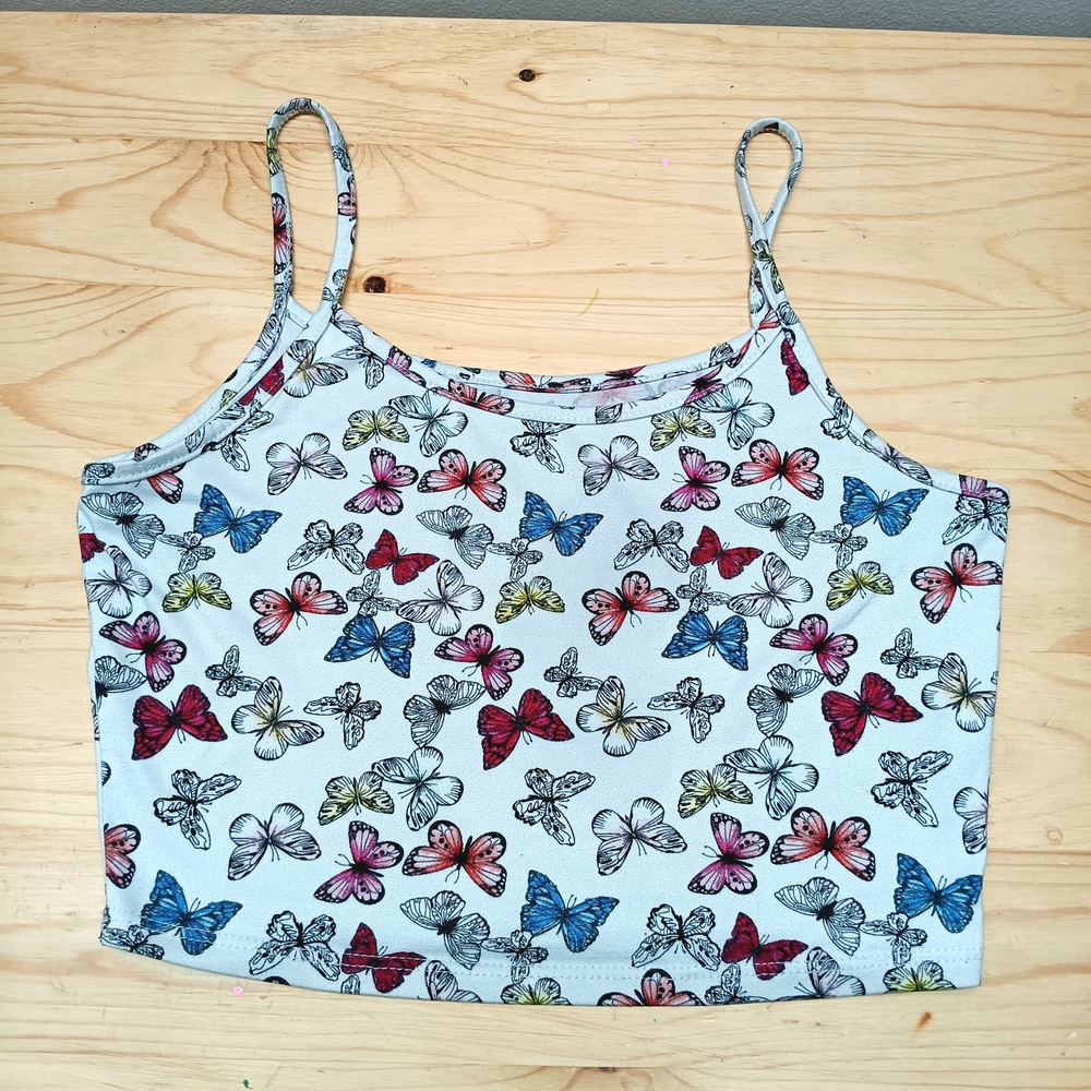 Butterfly Print Tank Top - Picture 4 of 4
